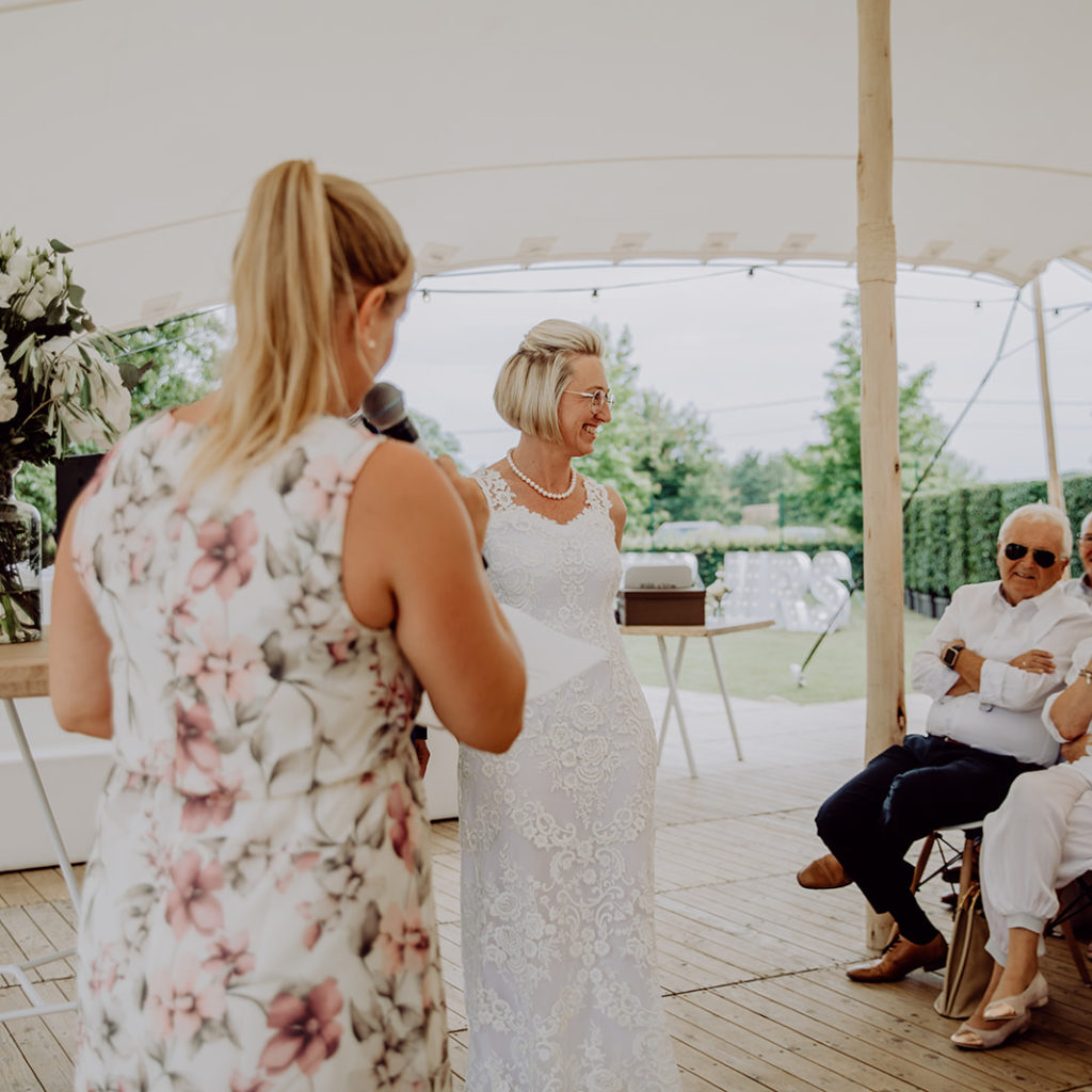 Trouwfeest ceremonie storytelling weddingplanner tenttrouw tent trouwen trouwlocatie België Event'L